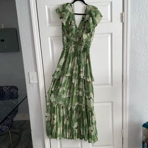 Chic Green Floral Maxi Dress L/XL.